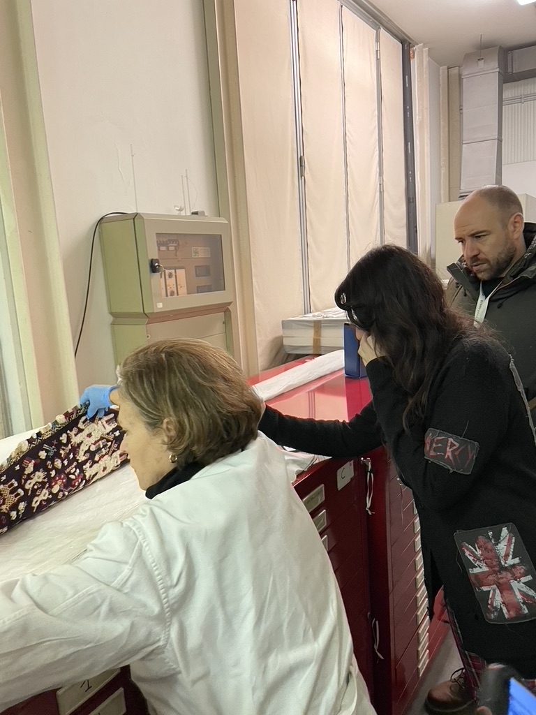 BC4C8225-DBA7-4BBD-8DC5-4D2790604F43_1_105_c